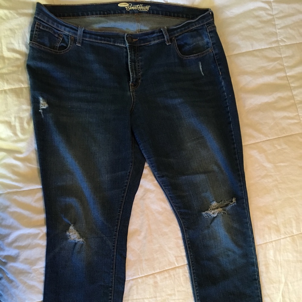 Old Navy Sweetheart faded boyfriend jeans